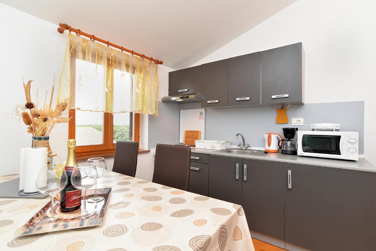 Appartamento Klaudija 1629 Pola